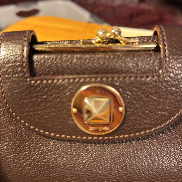 Wallet - Picture 2 of 4